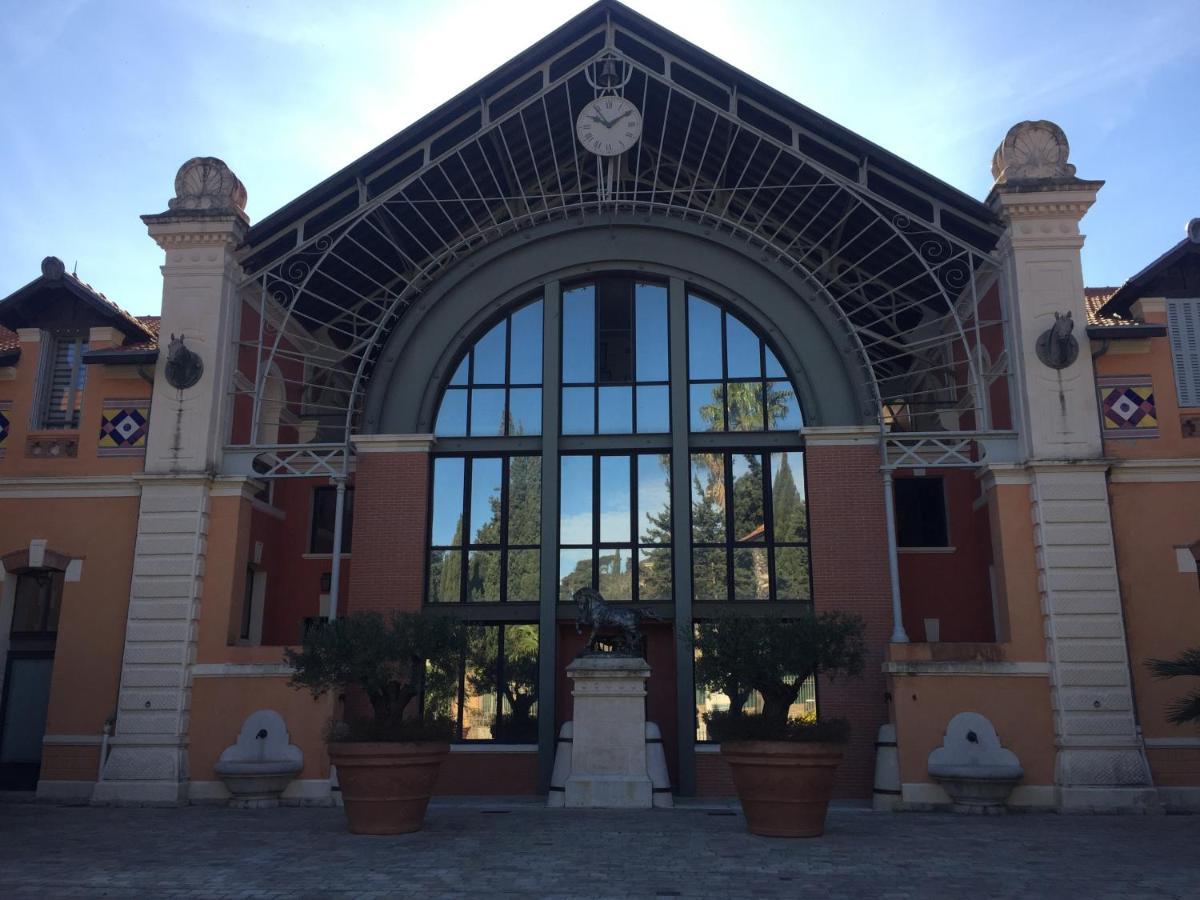 Manege Godillot * Hyères